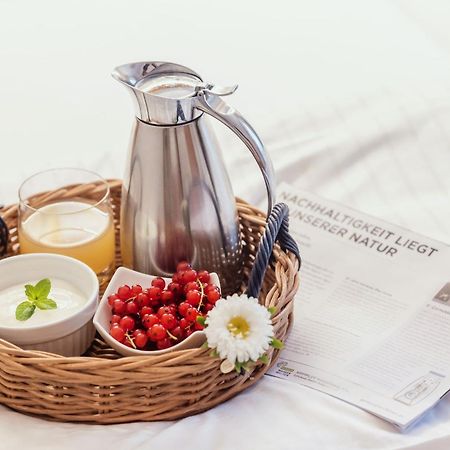 Hotel Weissenstein Санкт-Міхель-ім-Лунгау Екстер'єр фото
